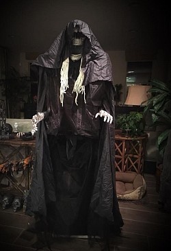 Scary Halloween reaper prop